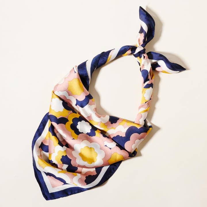 anbfashion - Wholesale Scarf - Women's - FLOWER PRINT SILKY NECK SCARF CS-5102