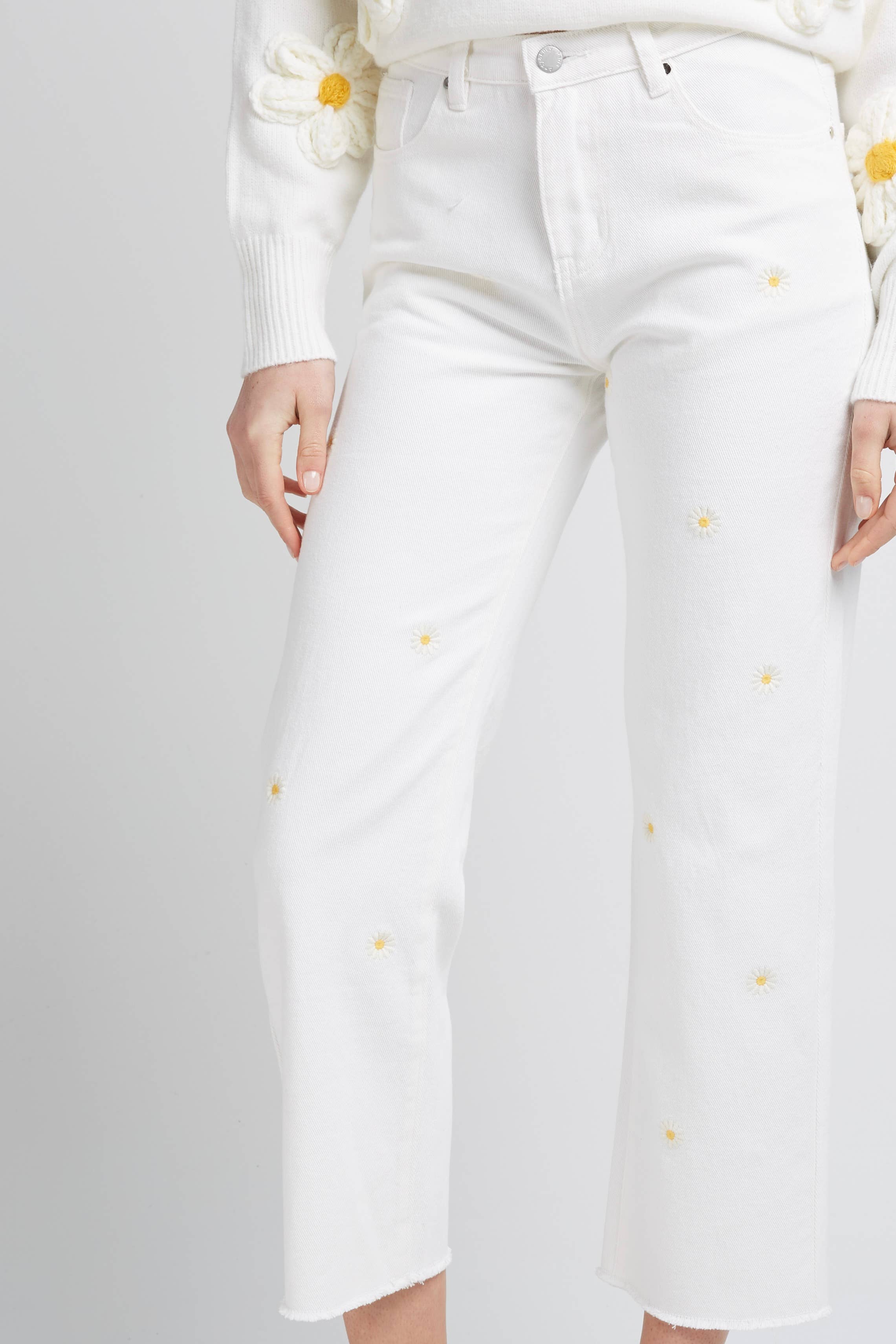 Andy & Lucy - Wholesale Jeans - Women's - BIRKIN - Jeans with embroidered daisies9