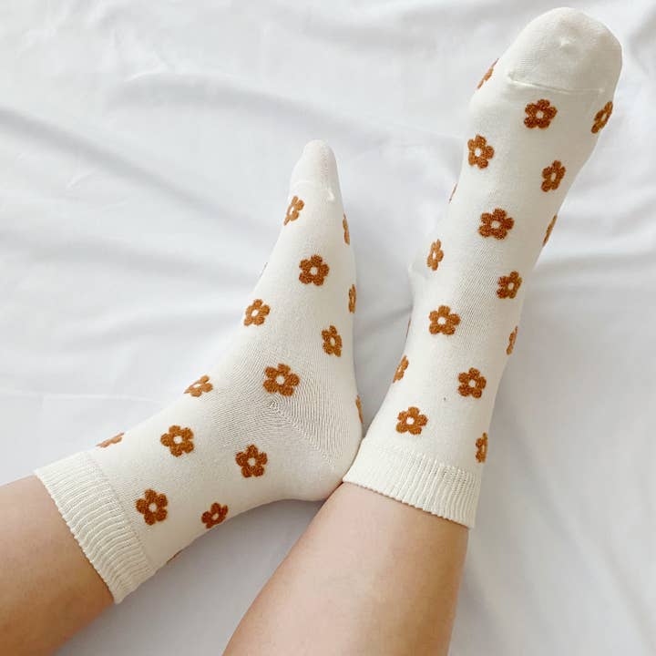 Ellison+Young – wholesale Strumpor - Dam – Mini Daisy Happiness Strumpor Set med 3
