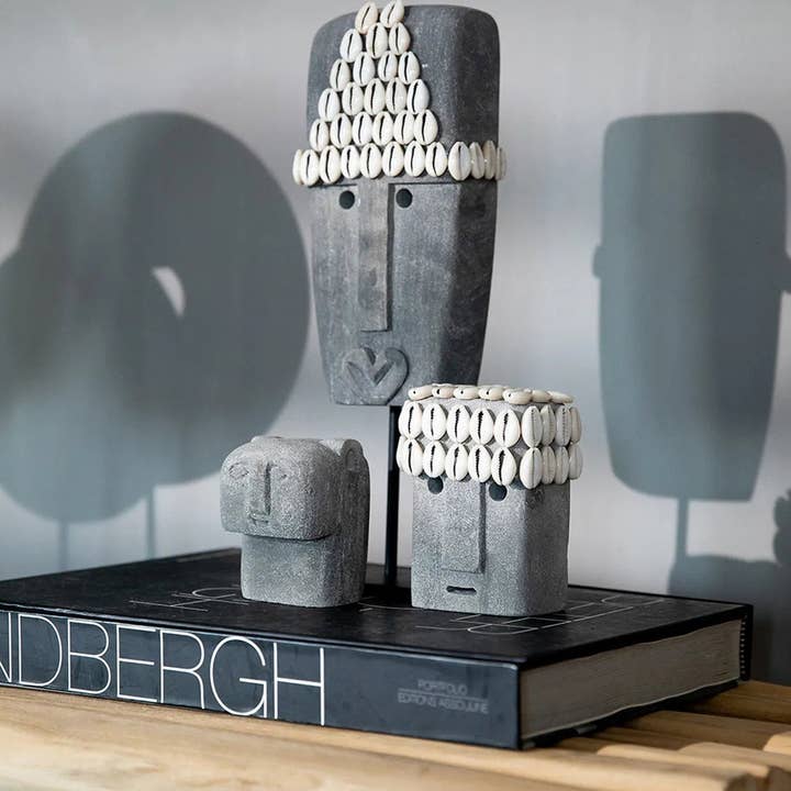 Bazar Bizar Living – wholesale Decorative tabletop object – The Sumba Stone #32 on Stand3