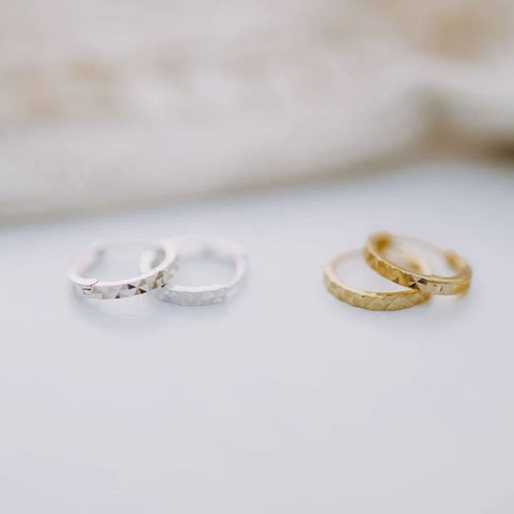 Mauve Jewelry Co. - Wholesale Hoop Earrings - Sydney Hammered Hoops