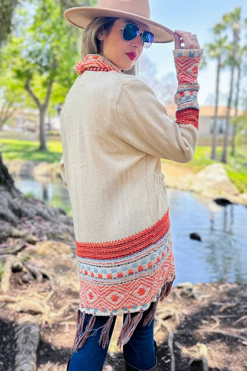 Beige Cardigan beige con tasche in maglia aperta sul davanti con stampa azteca in vendita all'ingrosso su Faire5