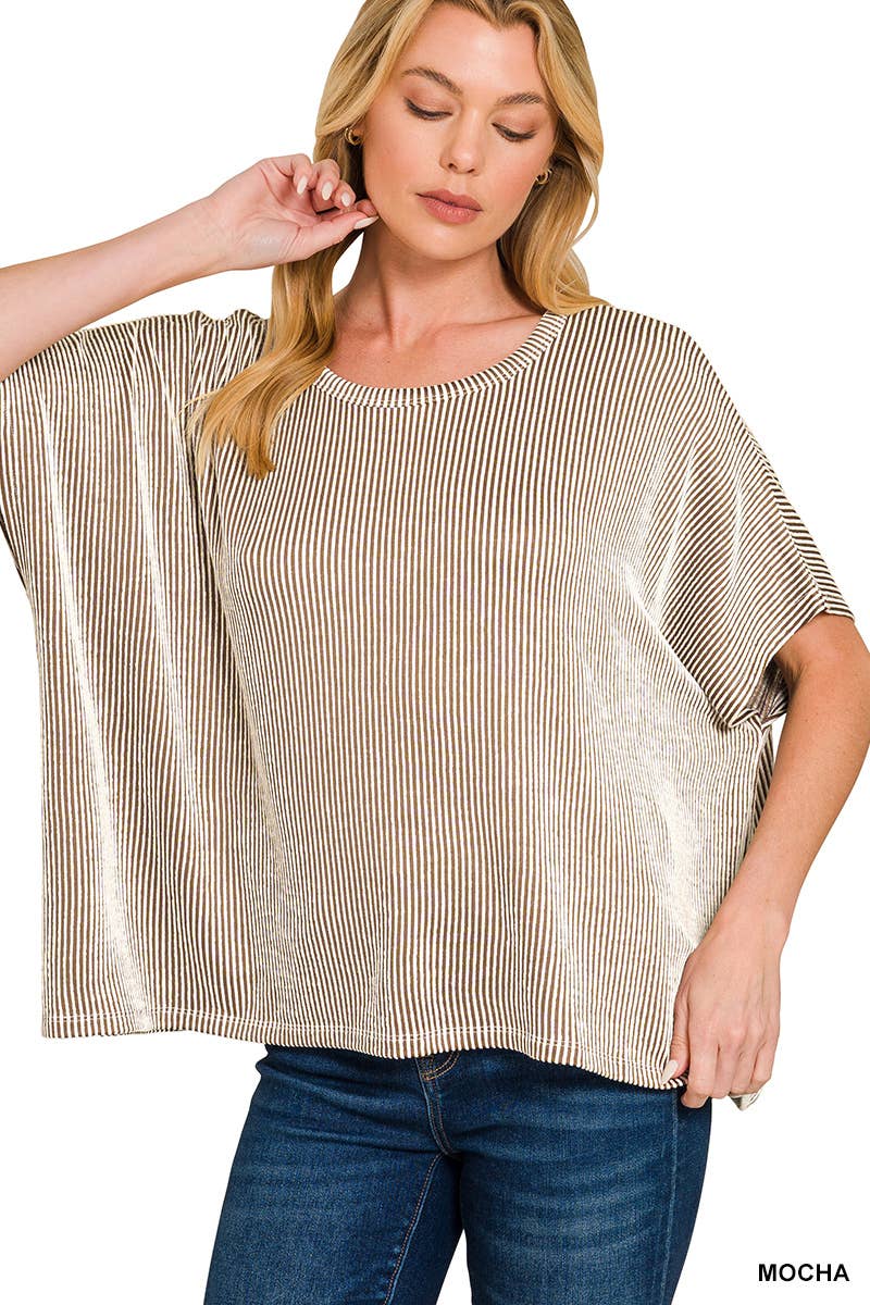 Vanilla Monkey - Wholesale Gebreide top - Dames - Oversized top met korte mouwen en geribbelde strepen17