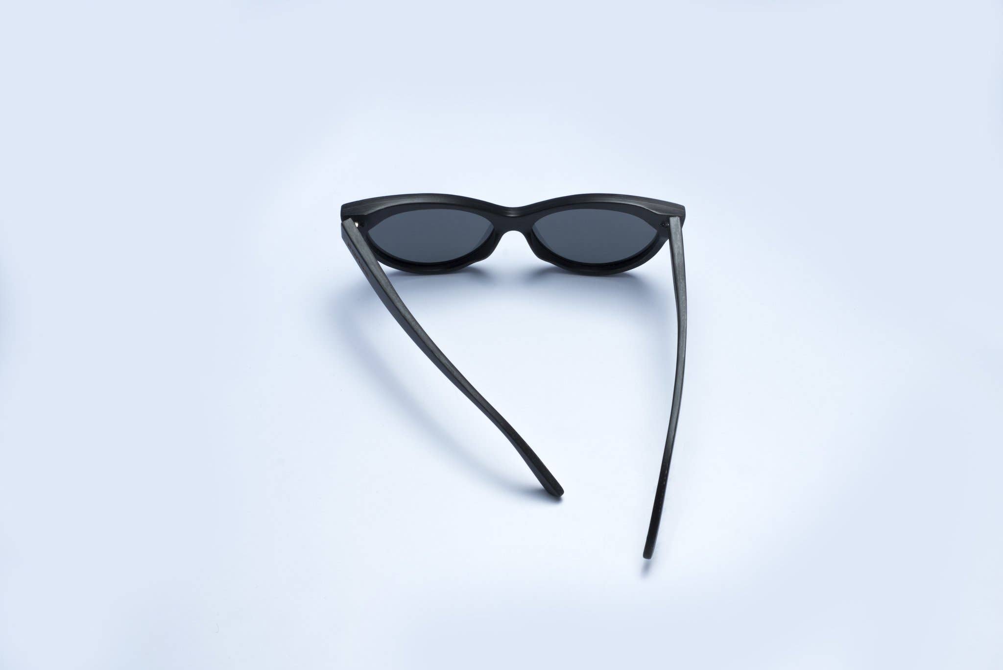 WearPanda - Wholesale Sunglasses - Unisex - Valencia Bamboo Sunglasses29