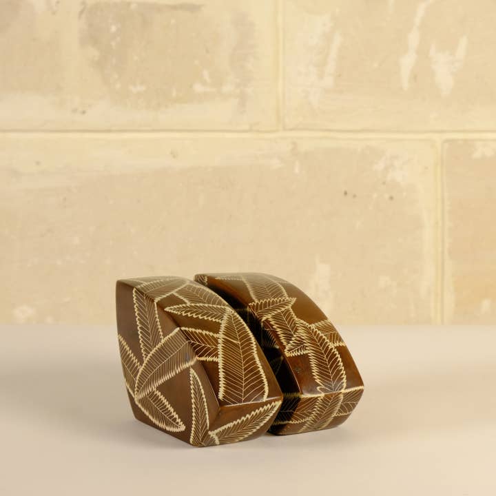 Dhow Bookend, Engraved Brown, Kenya for wholesale by AS'ART a sense of crafts