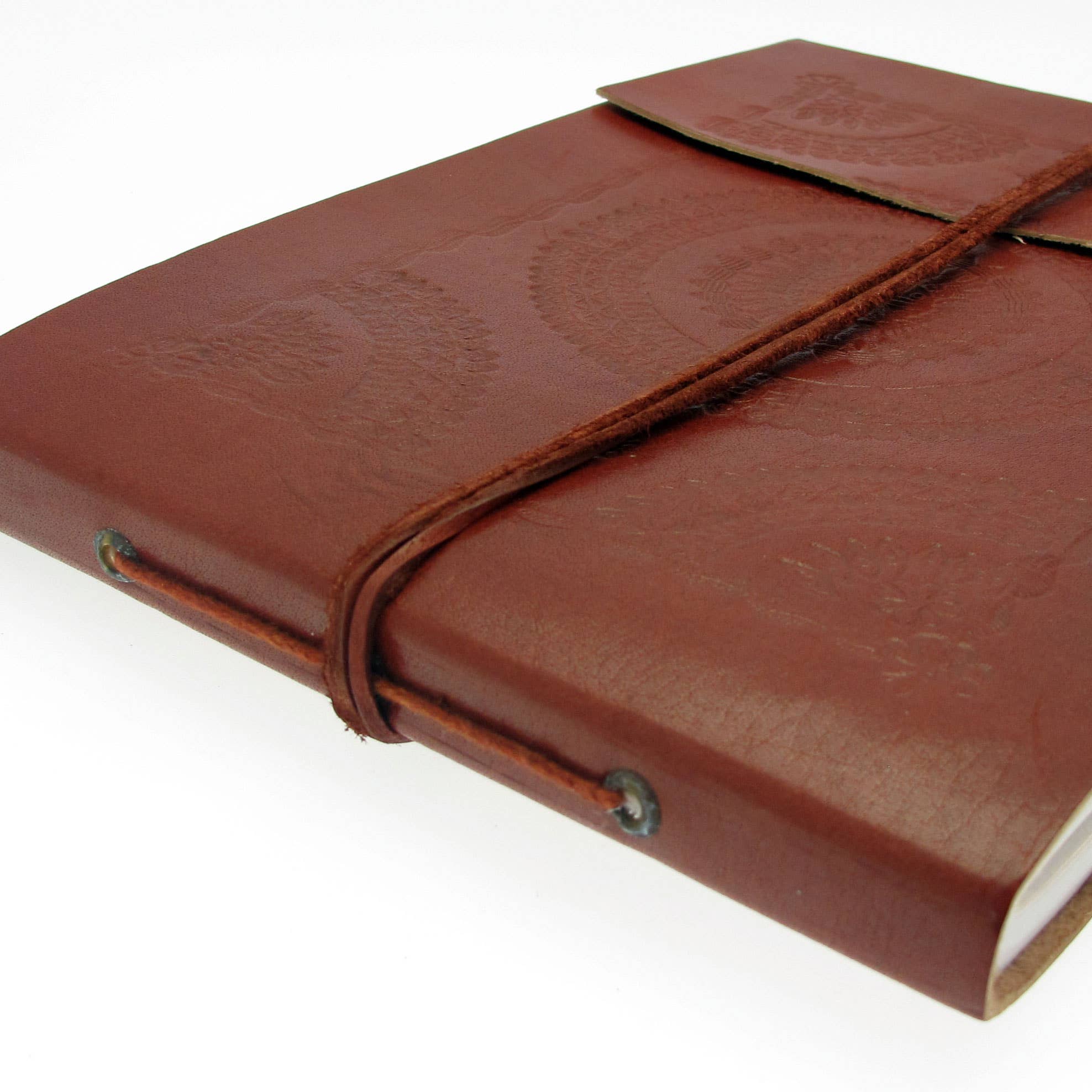 The Paper High Gift Company Limited – wholesale Photo album – Small Embossed Handmade Leather Album4