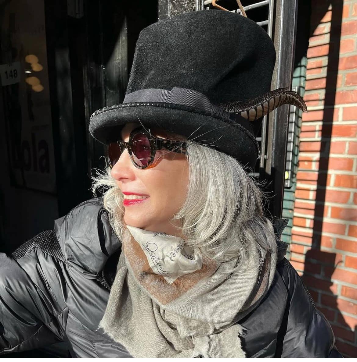 Cha Cha's House of Ill Repute – Großhandel Hutzubehör – Damen – Grimm - Hut im Used-Look3