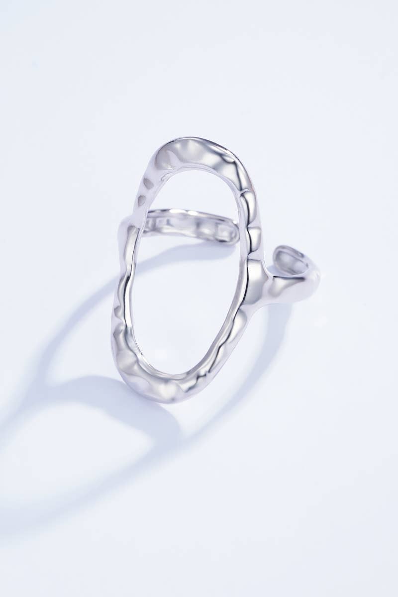 BYREN | ÉLINE L'ATELIER – Engroshandel Båndring – 424AQ07 tekstureret ring i rustfrit stål1