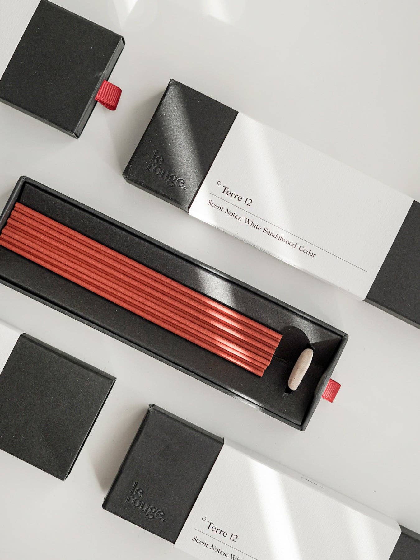Le Rouge Life Inc. - Wholesale Incense - Terre 12 - Sandalwood & Cedar - Premium Incense- 19 Sticks1