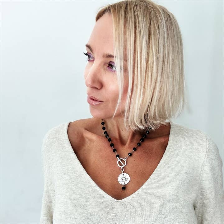 Katia Designs - Vendita all'ingrosso Girocollo/collier - Collana girocollo nera scintillante "Scegli il tuo messaggio"
