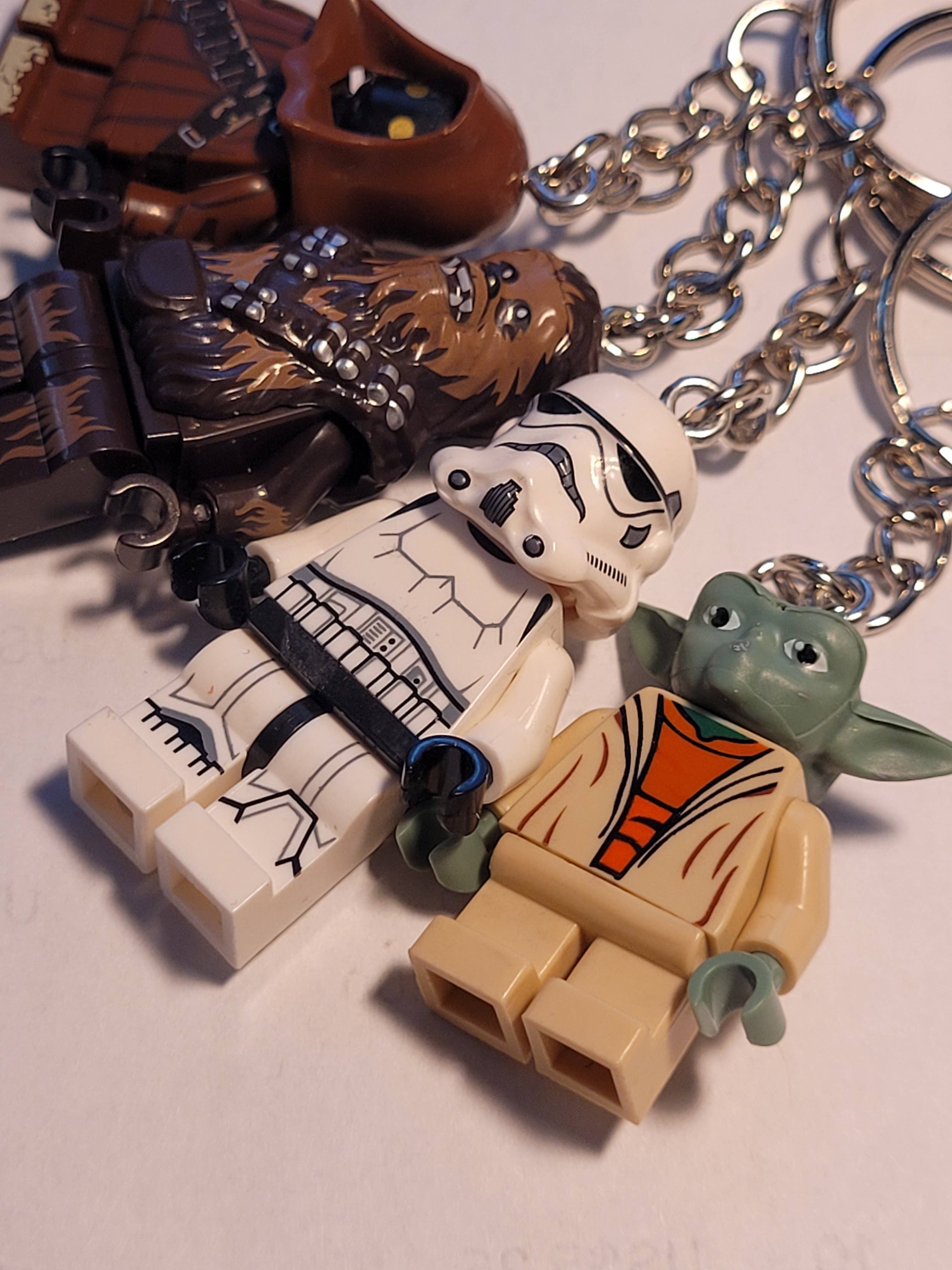 Con-Quest Crafts – wholesale Dangle earrings – Sci-Fi Star Wars Inspired Earrings Necklaces & Zipper Pulls2