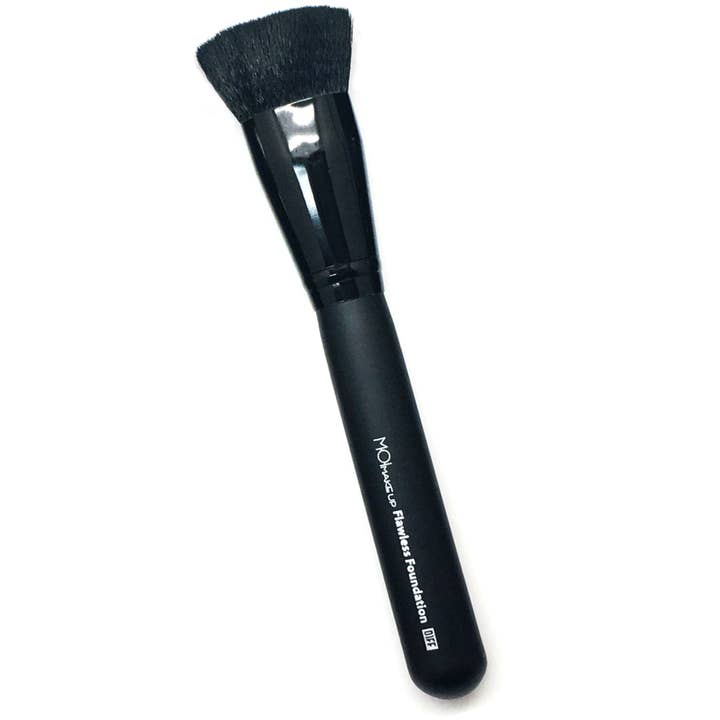 sesioMWorld - M·O·I Professional - Wholesale Cheek/Face Makeup Brush - Synthetic Kabuki Brush Flat/Flawless Found R. 01FF