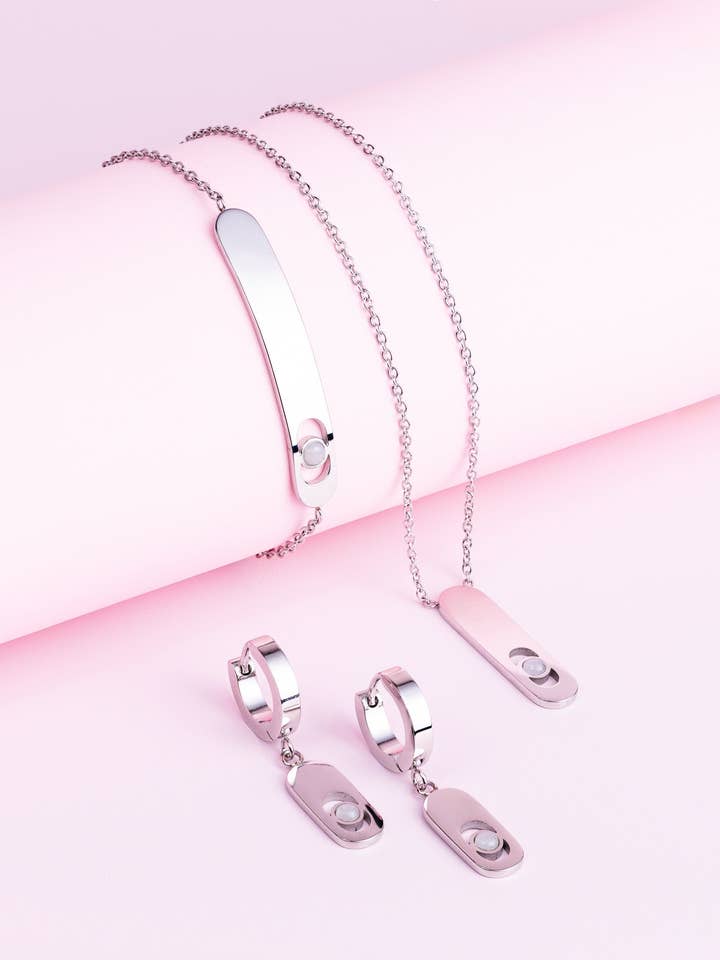 Set di 3 gioielli con finitura in argento e pietra di selenite bianca per la vendita all'ingrosso da parte di Didyma