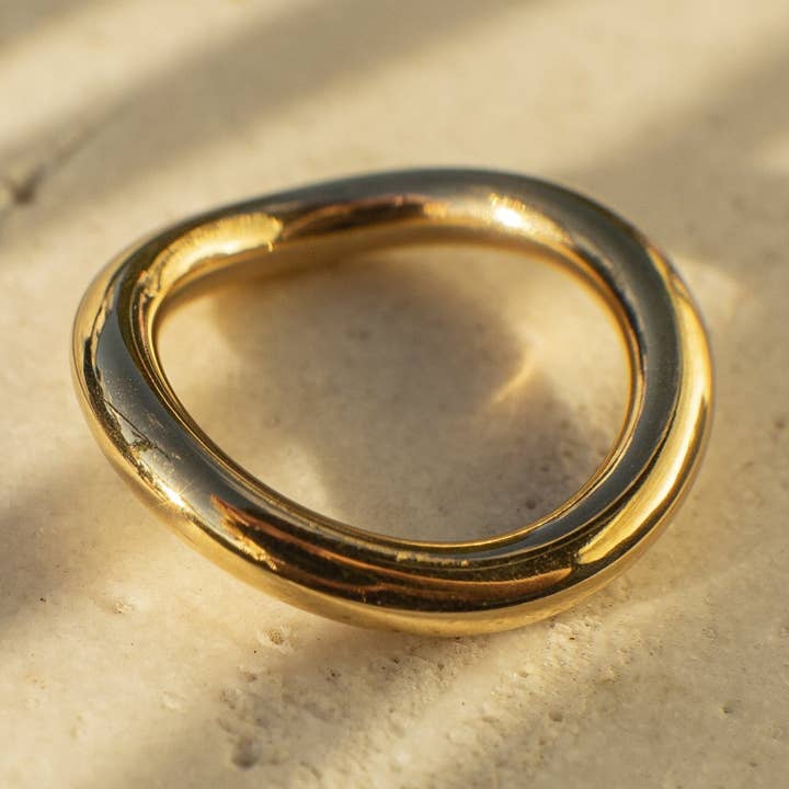 Alina Minimal Curve Ring voor wholesale door Faya & Co.