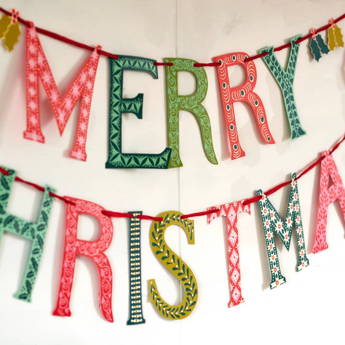Cambridge Imprint - Wholesale Christmas Decoration - Merry Christmas Banner2