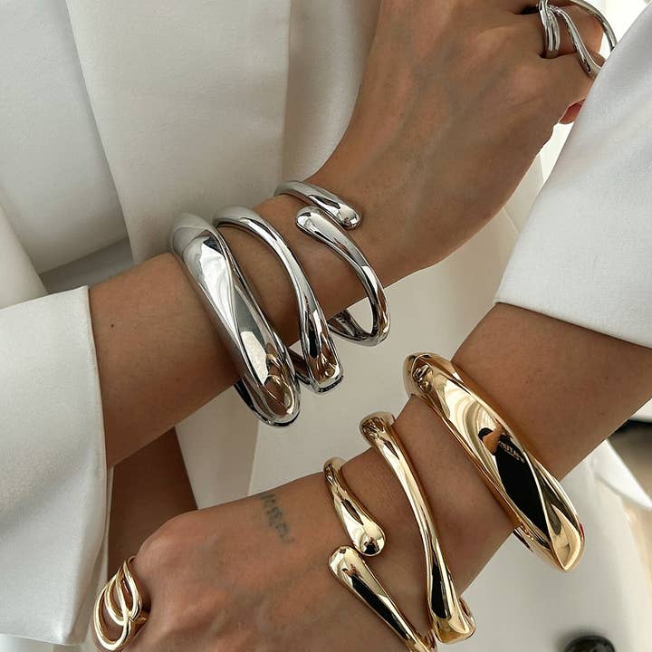 TEARDROP SHAPE CUFF BANGLE | 40B5185 and other Purchase Wholesale polki bangles. Free Returns & Net 60 Terms on Faire trending on Faire.