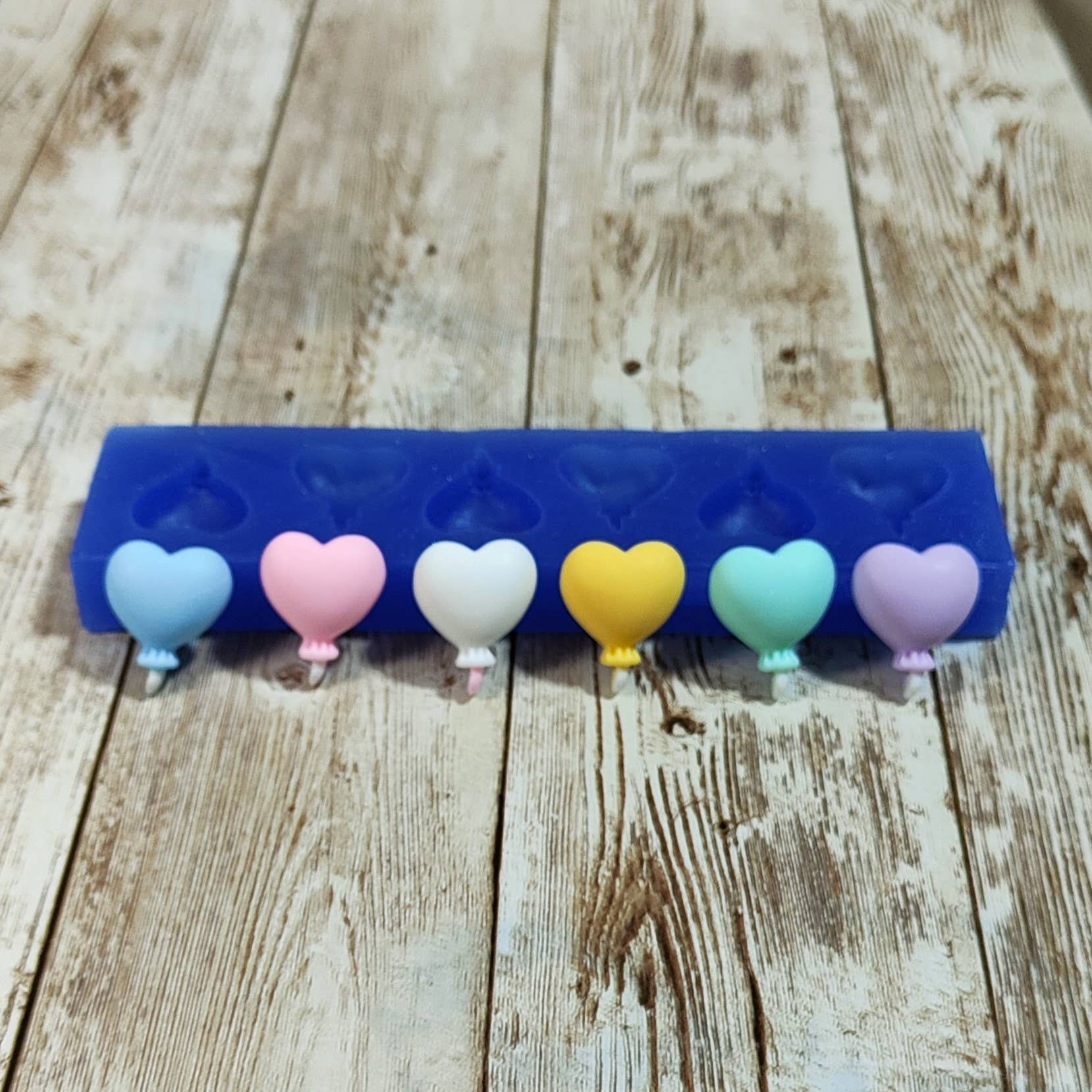 Serena Creazione di Serena Stampone - Wholesale DIY Craft Kit - Mold 6 Heart Balloons 2cm in silicone for resin, plaster3