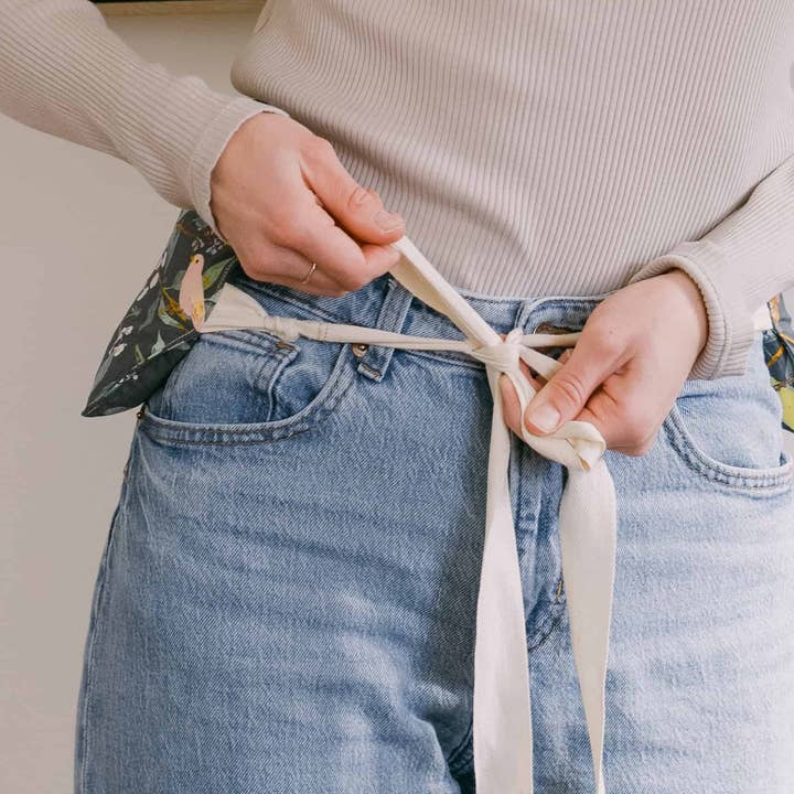 November Made - Wholesale Heating Pad - Wrap Around Heat Pad3