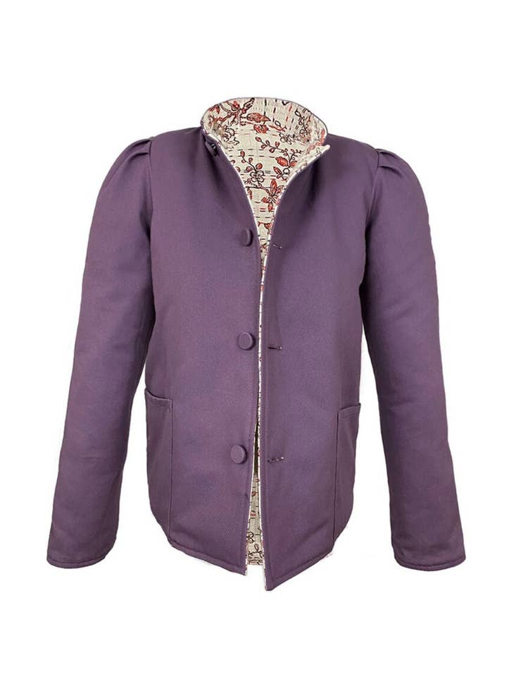 Magisch jasje voor dames in jacquard met koraalkersenbloesem en paarse keperstof voor wholesale door Casey Marks