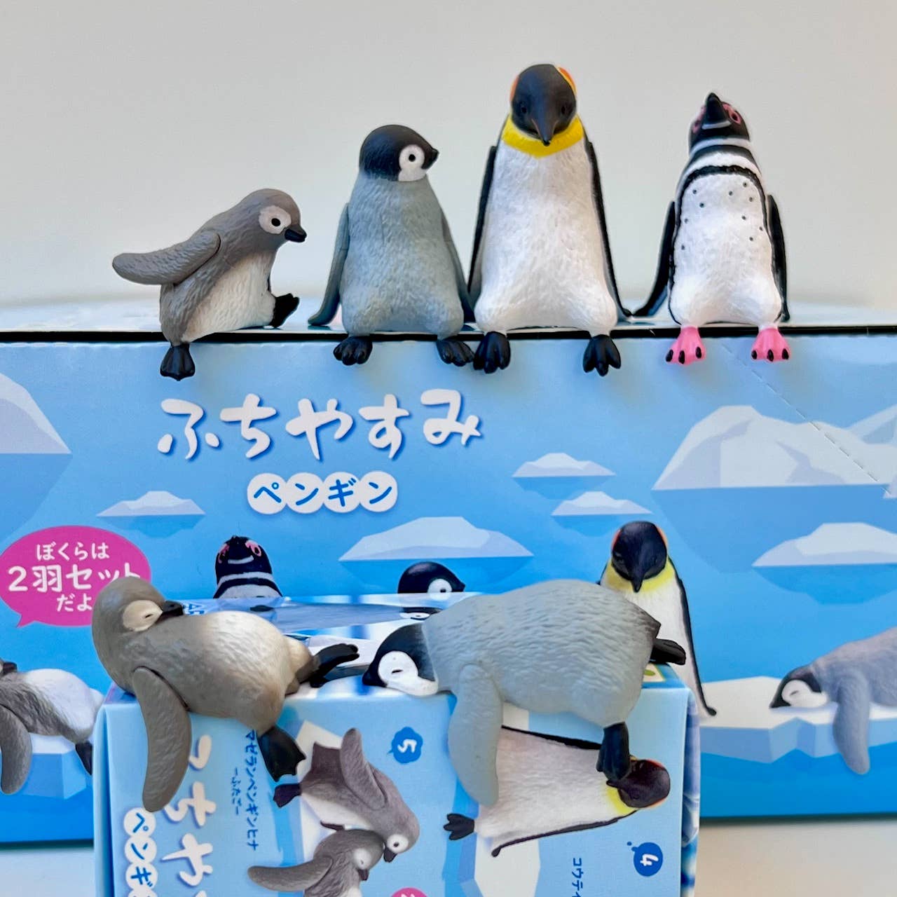BCmini - Wholesale Decorative Figurine - 73098 Playful Hanging Penguin Blind Box-109