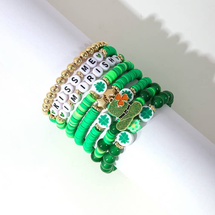 Green ST. PATRICK'S DAY FOUR LEAF CLOVER HAT BRACELET_CWMM3500 for wholesale on Faire1