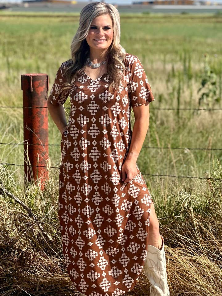 Sterling Kreek - Wholesale Dress - Women's - Meet Me In Wyoming Maxi Dress0