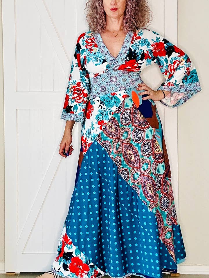 Vestido largo tipo kimono de patchwork turquesa para venta al por mayor de Aerial Clothing sRQ