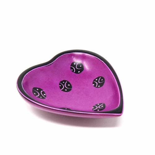 Global Crafts - Wholesale Decorative plate/dish/bowl - Single Soapstone Heart Bowls - Small 3.5-inch - Tribal Designs5