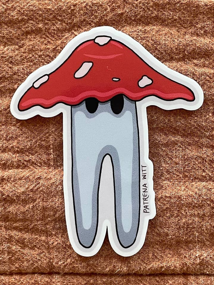 Mushroom Nightcrawler klistermærke for engroshandel hos Studio Gizelle