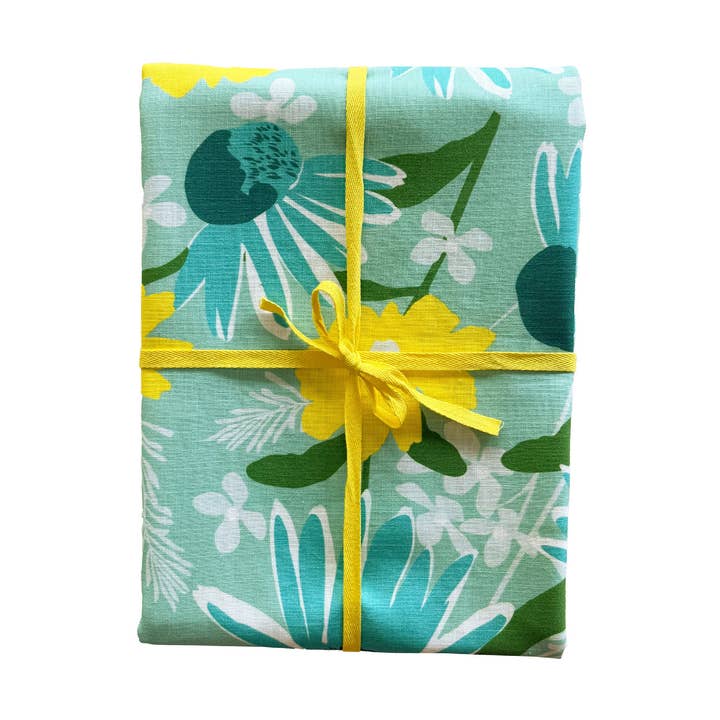 Elizabeth Grubaugh - Wholesale Tablecloth - Moonlit Tablecloth0