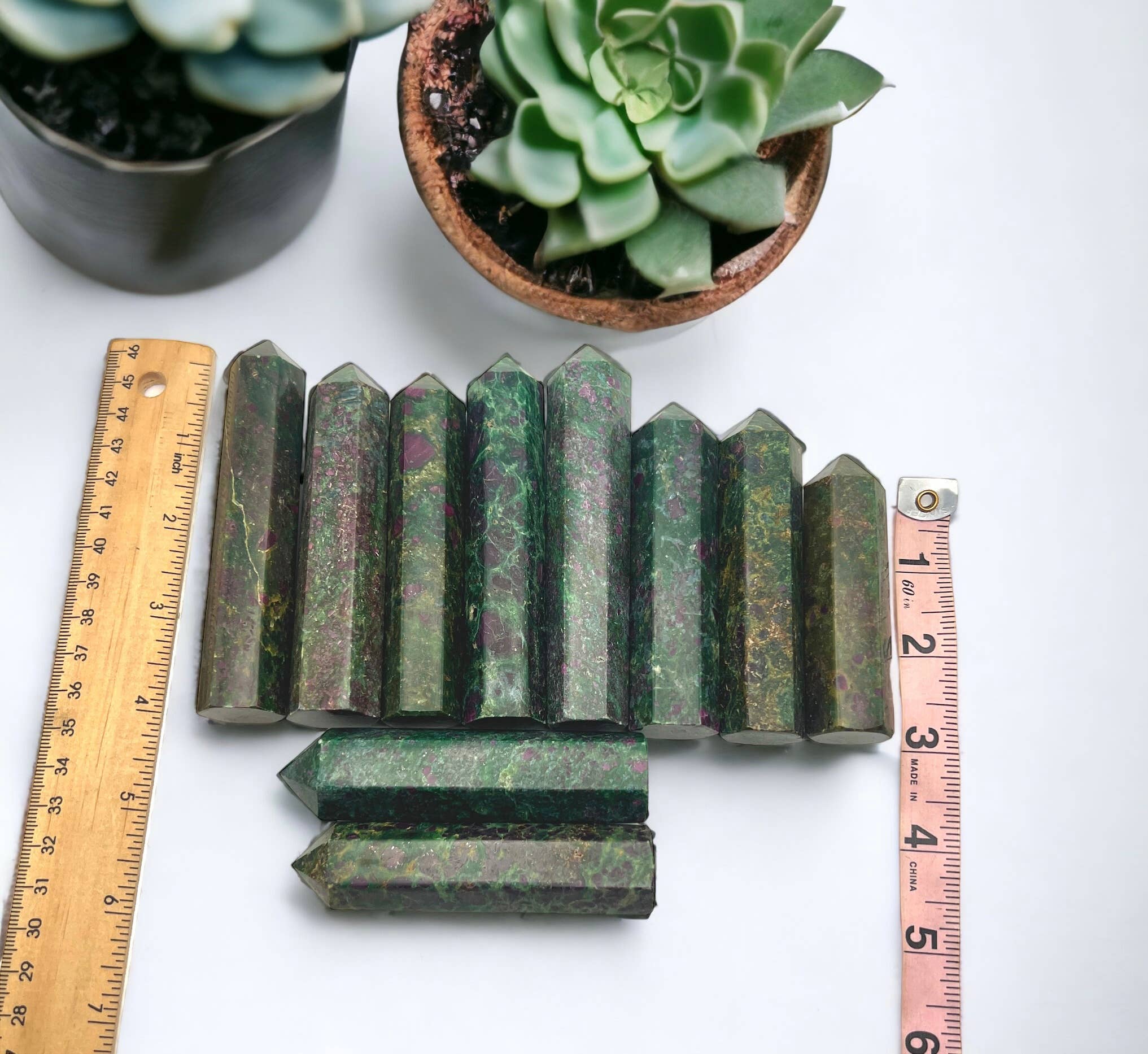 Raj Minerals Inc – wholesale Andlig sten/kristall – Rubin Fuchsit Torn - 1 kilo1