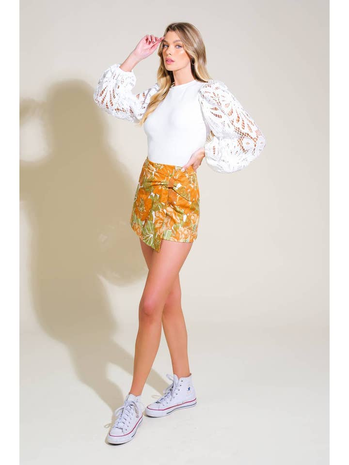 RUST OLIVE A printed woven skort - IP8597 for wholesale on Faire3