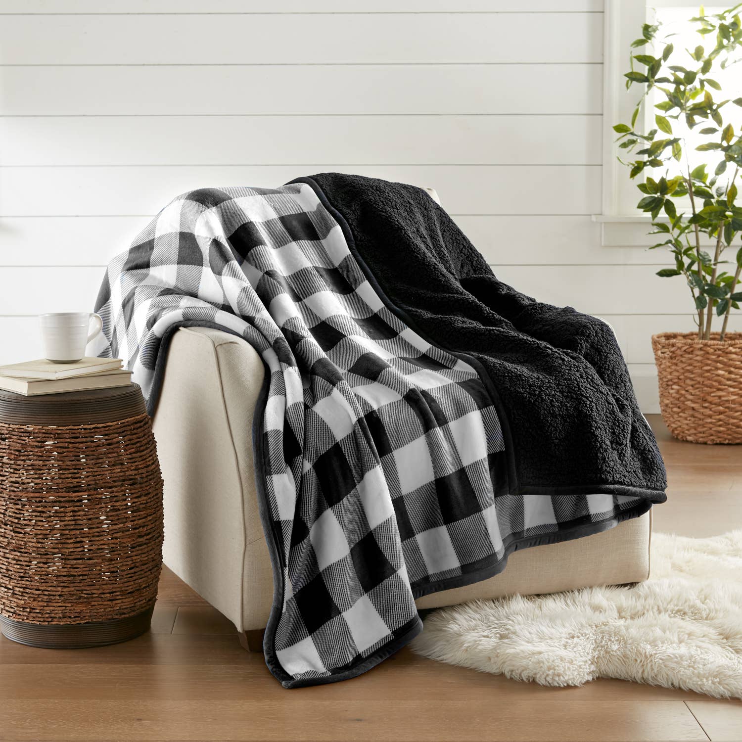 Crafted by Catherine - Wholesale Throw Blanket - Velvet Plush Throw 60" x 70"0