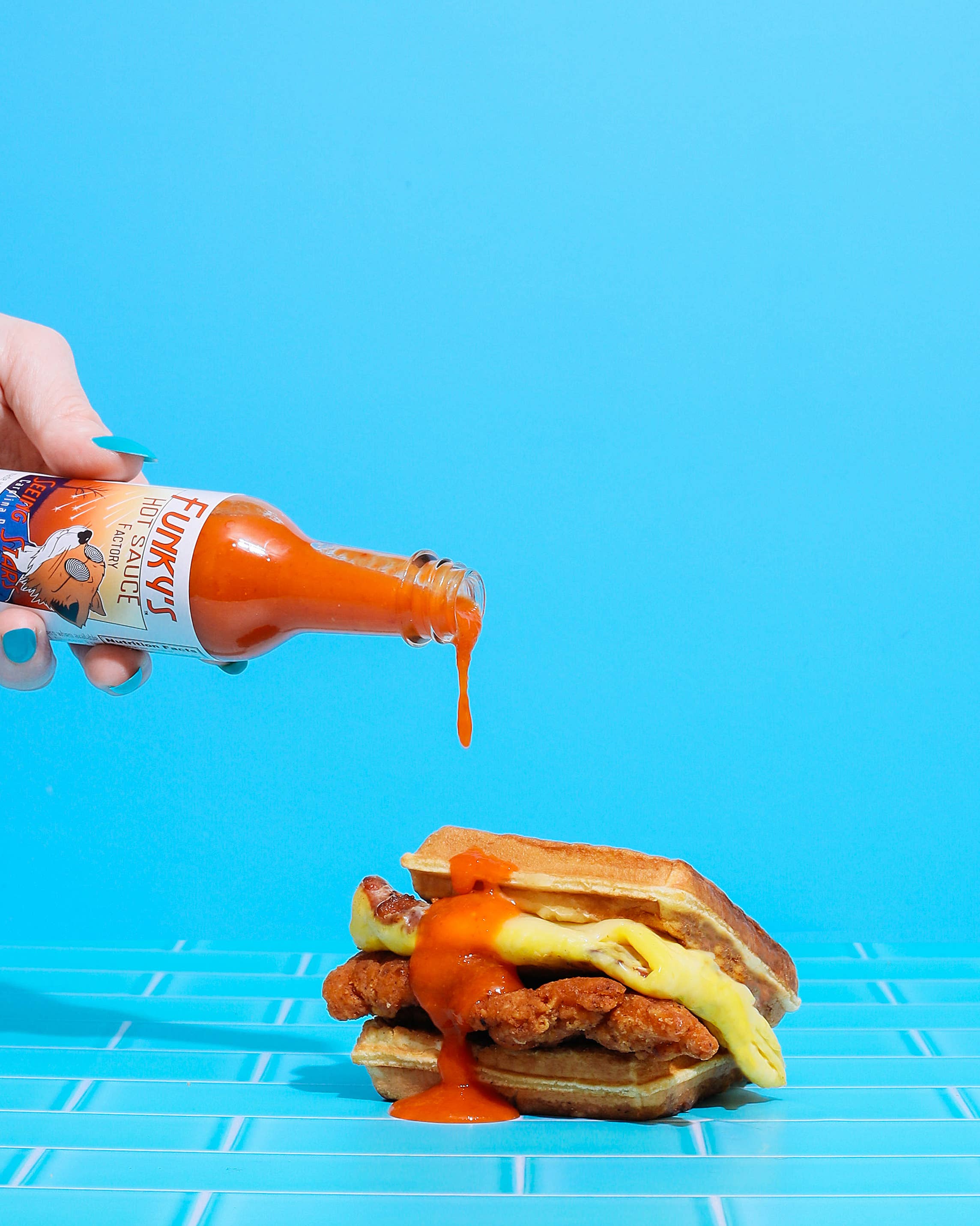 Funky's Hot Sauce Factory - Wholesale Hot Sauce - Seeing Stars (Ridiculously Hot)3