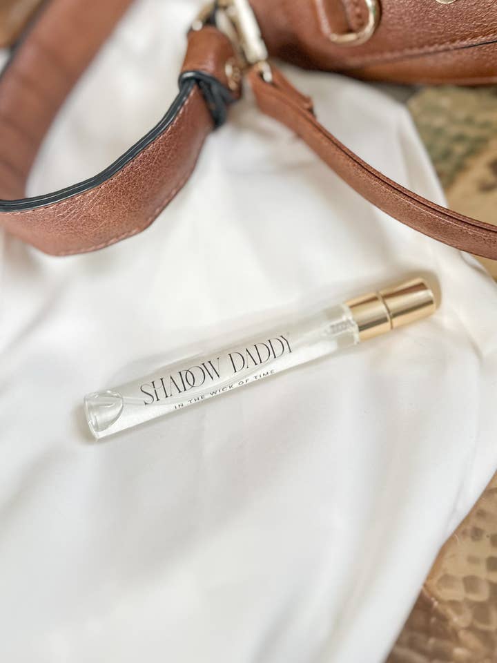 Shadow Daddy - Reseparfym för wholesale av In the Wick of Time