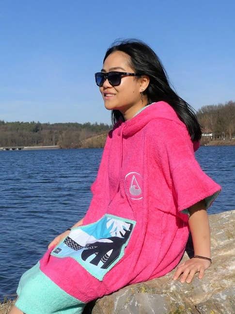 WAVE HAWAII - Wholesale Poncho - Women's - WAVE HAWAII Poncho Pink Wave3