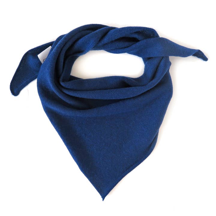 Ginger and Ruby - Wholesale Scarf - Kids - Baby cashmere triangle scarf BASIC