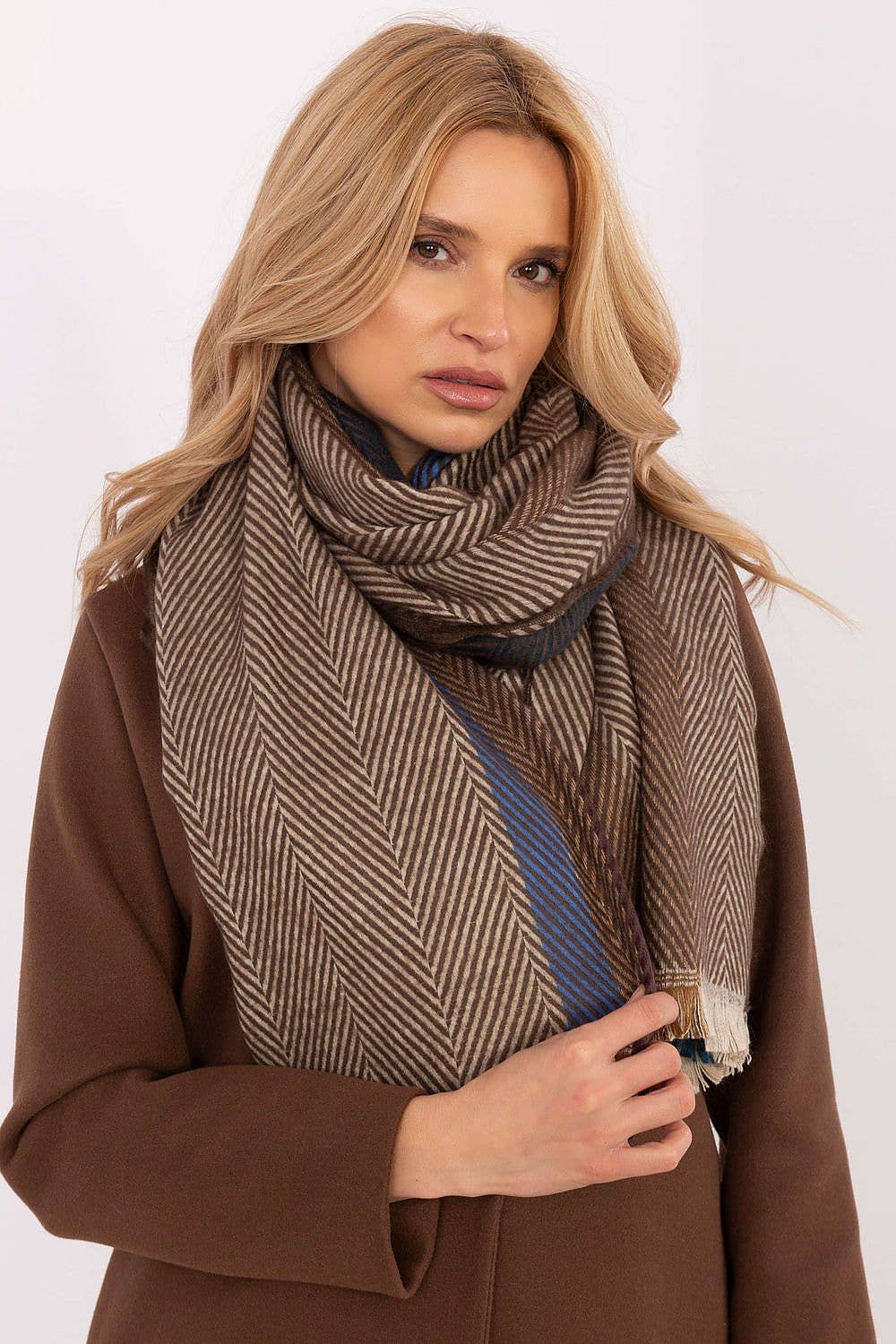 Lieber Deem Marktplatz - Wholesale Scarf - Women's - Scarf Model 206037 AT5