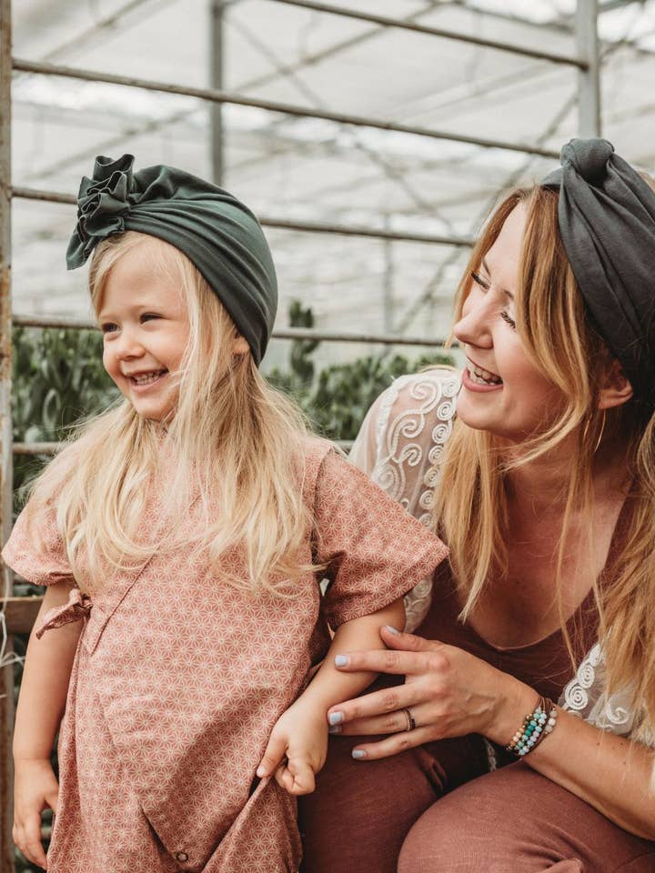 Bamboe lichte salie groene tulband nr. 1 voor wholesale door Looks by Luks