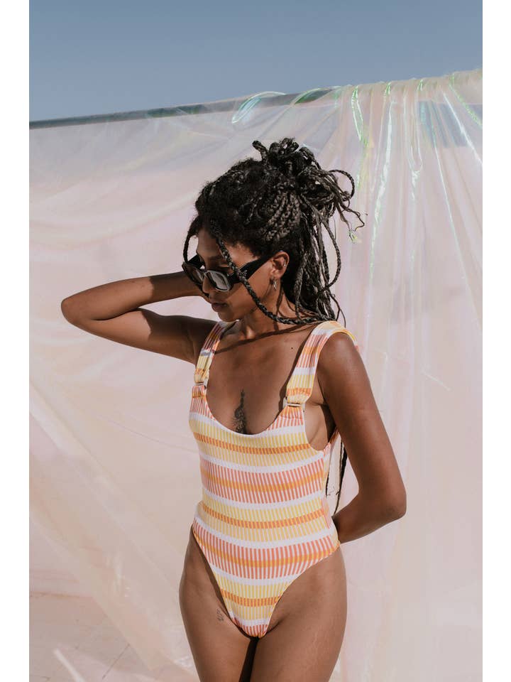 Lacerf – wholesale One-piece swimsuit – Women’s – LACERF One Piece Swimsuit3