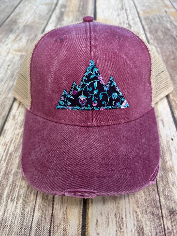 Cappelli da camionista viola Mandala per la vendita all'ingrosso da parte di Sweet Texas Treasures