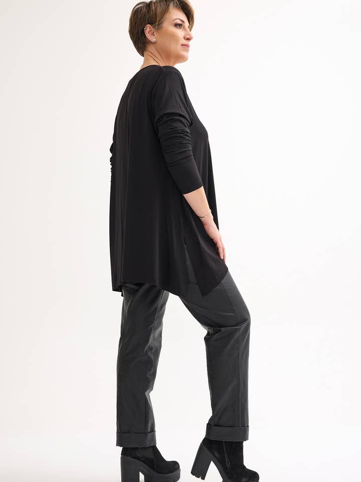 Blouse en viscose 23617 pour la vente par Zilberman
