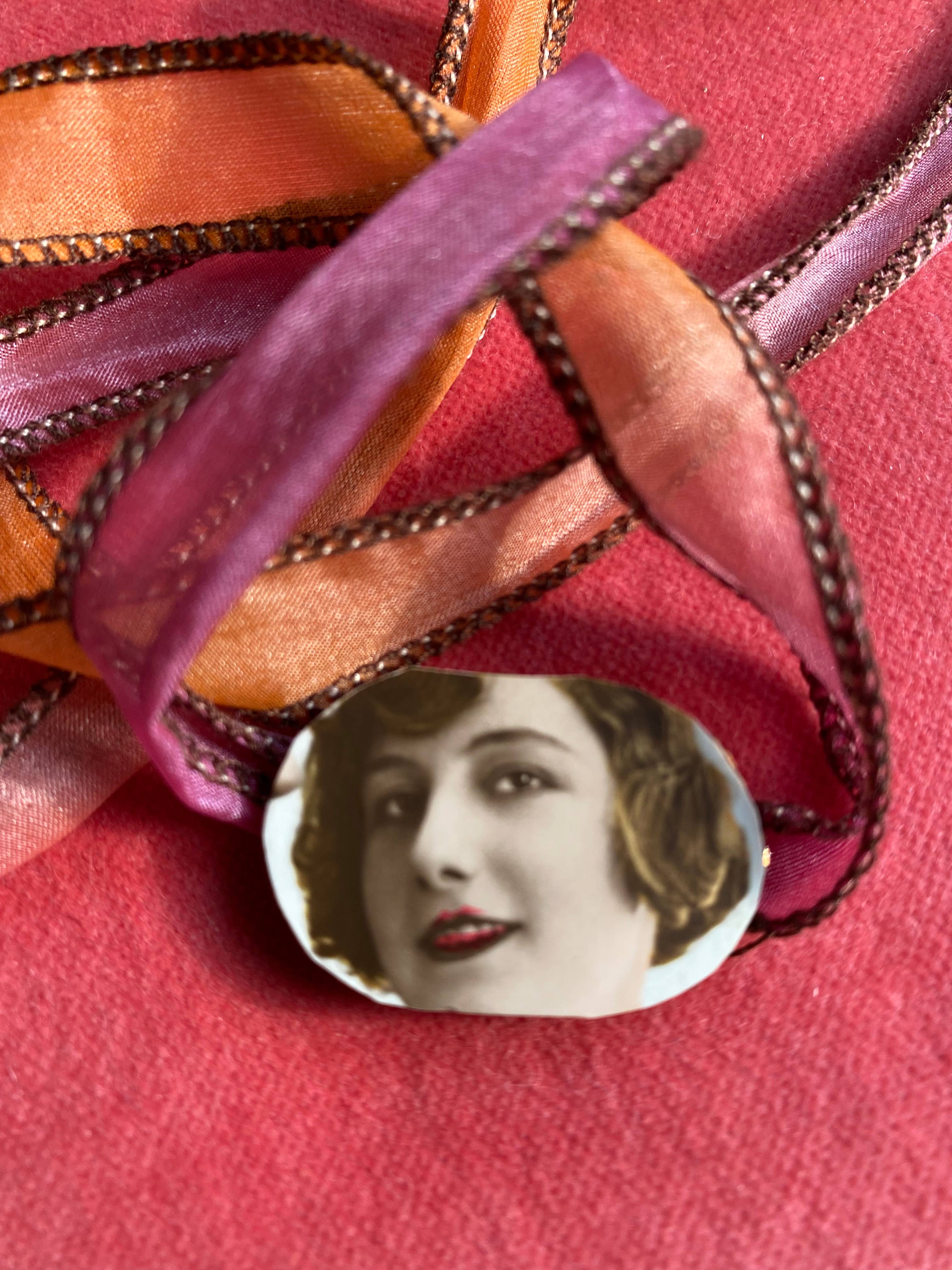 Tezeè - Wholesale Woven/Braided Bracelet - “WORDS” silk bracelet4