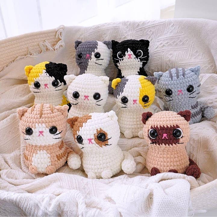Crochet Loaf Cat, Cute Amigurumi Cat Plushies for wholesale by TOMOPOD LLC