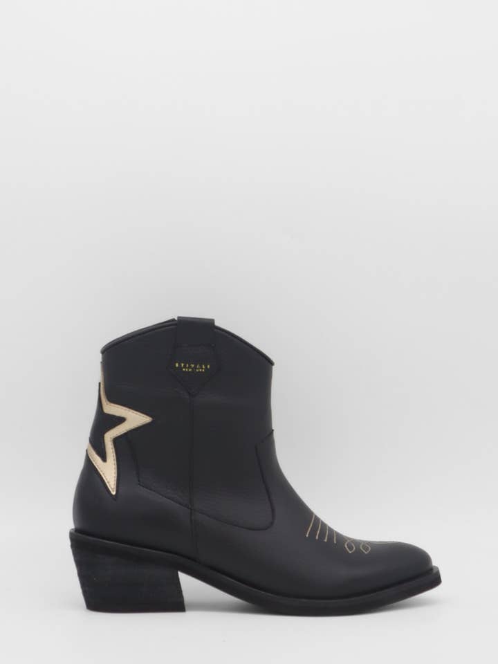 Star western inspired booties in black leather women's shoes for wholesale by STIVALI NEW YORK