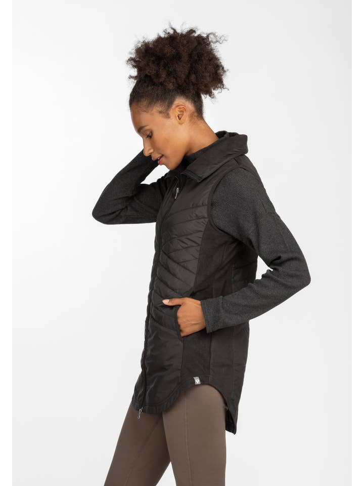 LIV Outdoor – wholesale Outerwear Vest - Women’s – Women's Valais Insulated Hybrid Vest