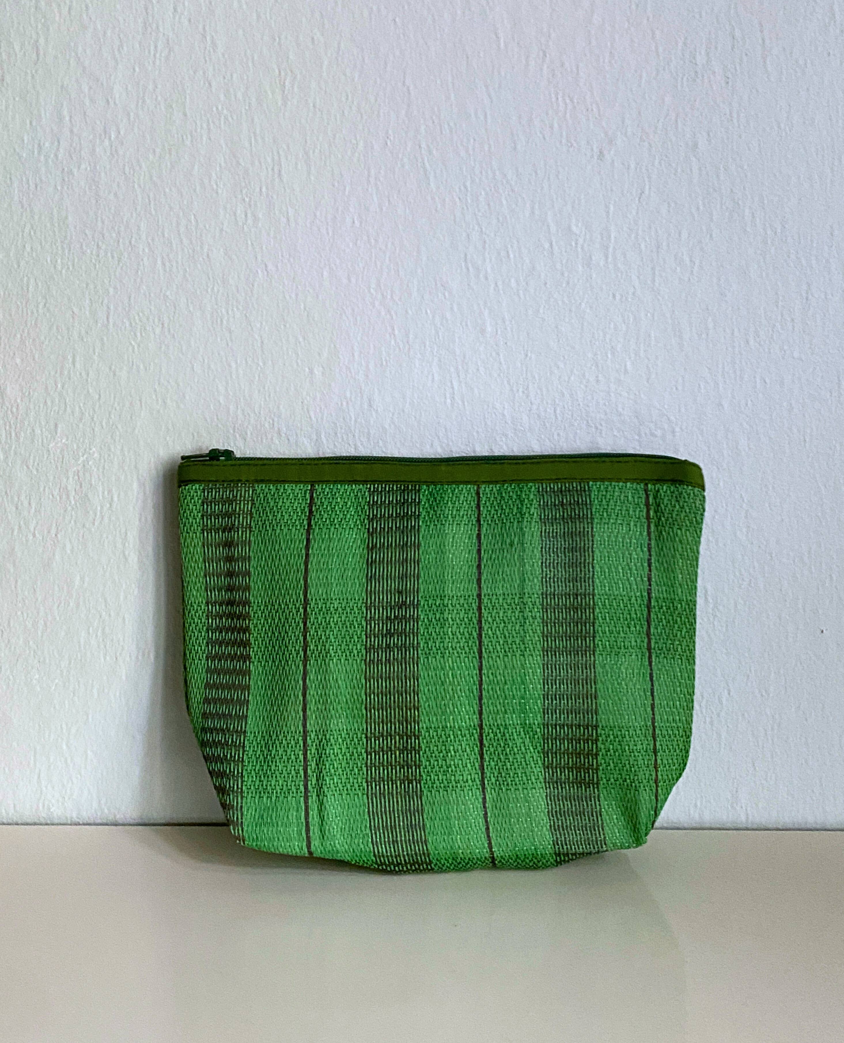 Tinytiny.dk - Wholesale Toiletry Bag - Women's - Small wash bag - Green1