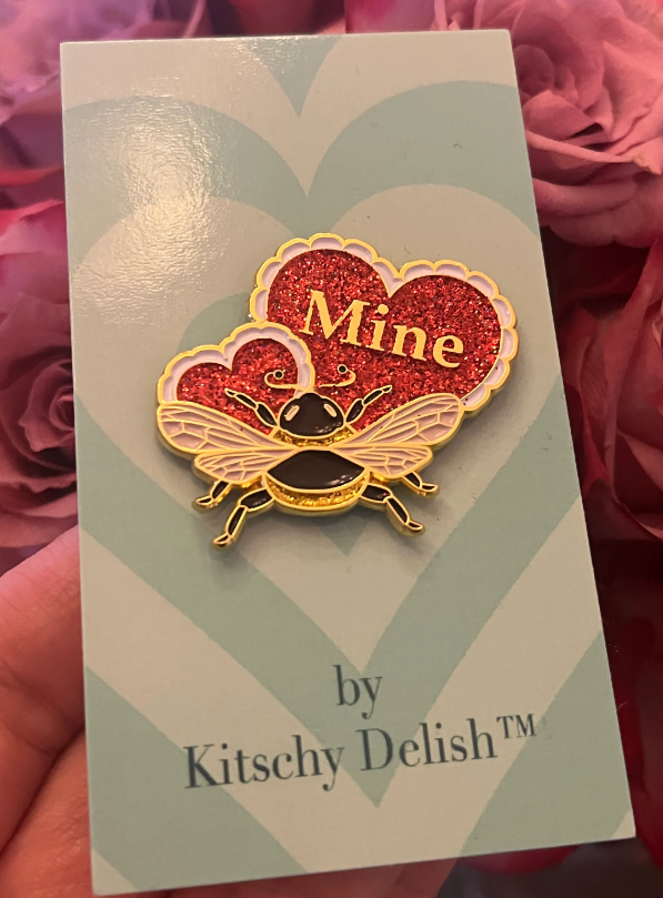 Kitschy Delish - Wholesale Lapel Pin/Button - Bee Mine soft enamel pin with red glitter1