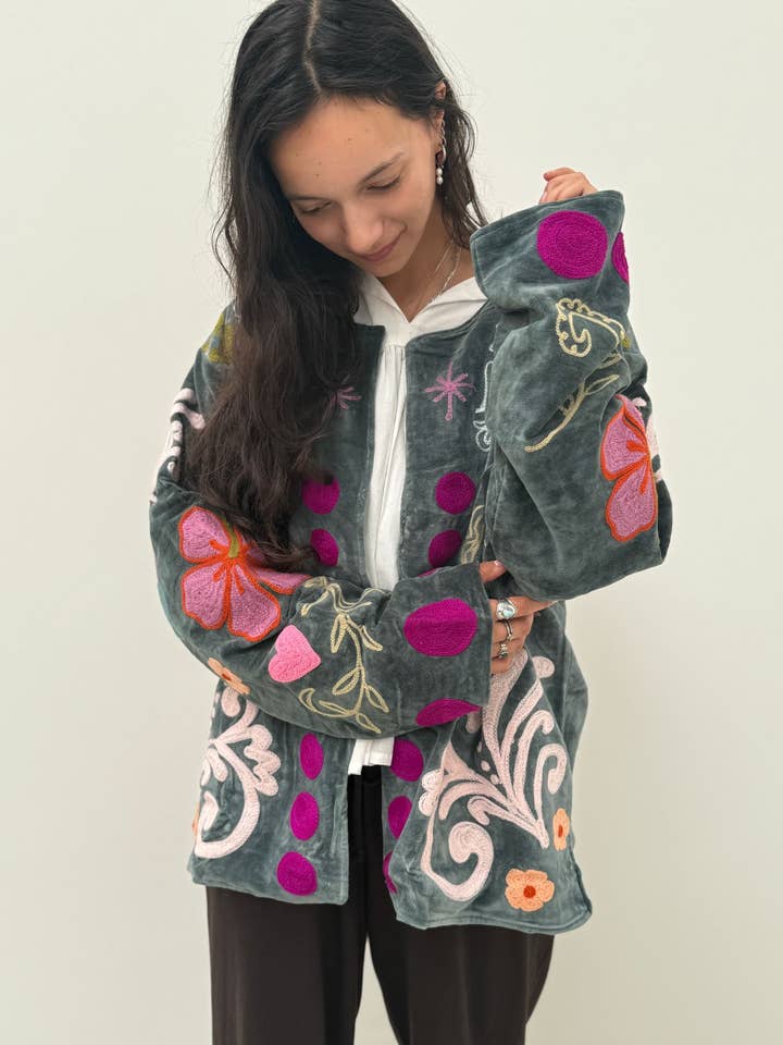 Sammetjacka Du är älskad för wholesale av ToutVintage