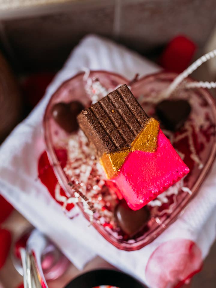 Chocolate Bar Bath Bomb for wholesale by BeYOUtiful Bath* Body * Burn